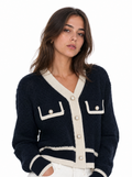 Cardigan bicolore à boutons nacrés